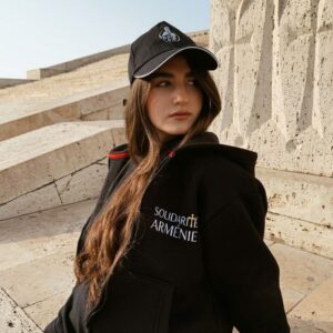 Sweat à capuche Solidaire